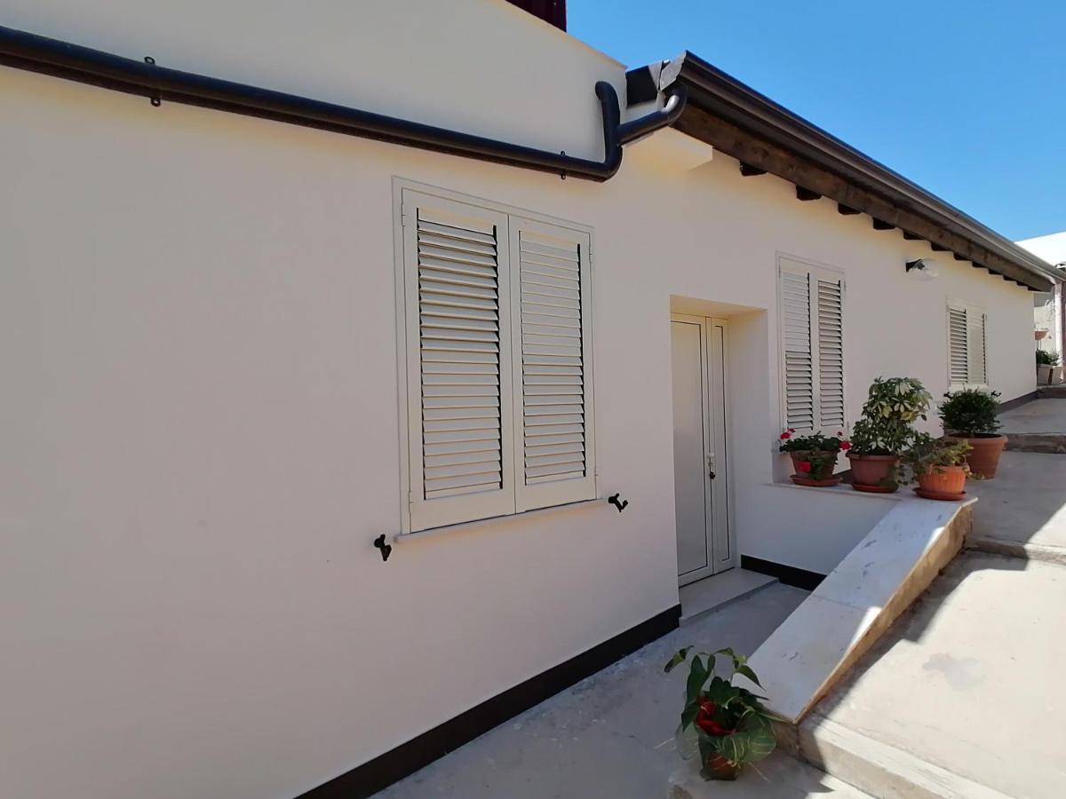 Casa Vacanze Villa Tropia Camastra Zewnętrze zdjęcie